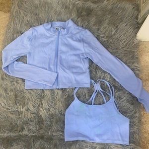 Perry winkle workout zip up with matching tank!